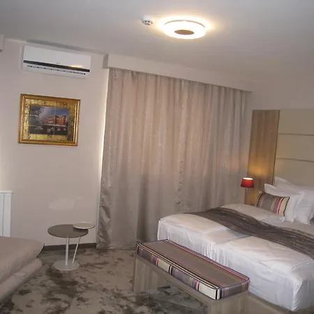 Otel Vip 4*
